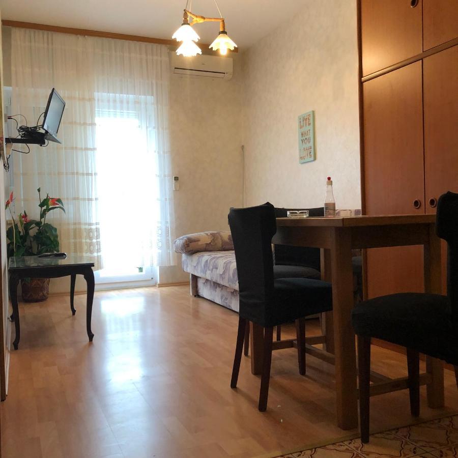 Apartment Irena ซริกเวนิซา ภายนอก รูปภาพ